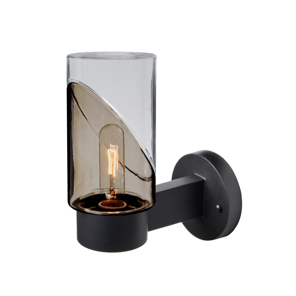 Blink Outdoor Sconce, Smoke/Clear, Black Finish, 1x5W LED Filament