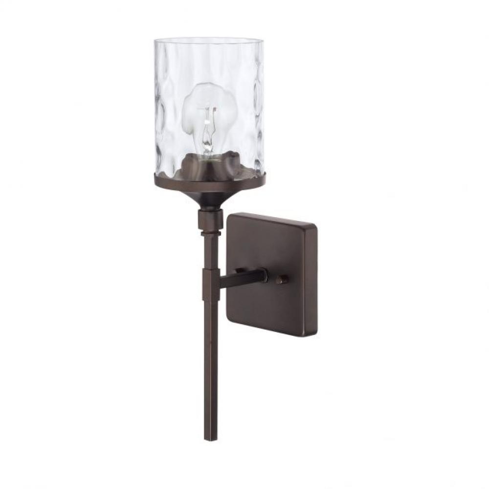 1 Light Sconce