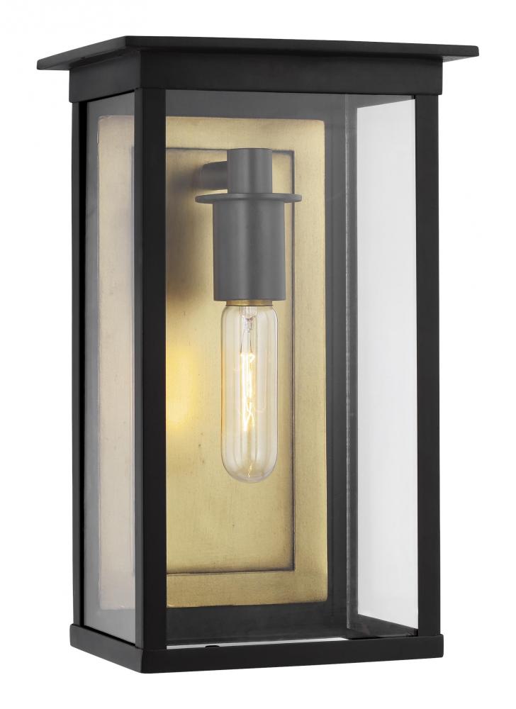 Freeport Medium Outdoor Wall Lantern